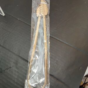 Elegant Gold Leaf Design Metal Belt